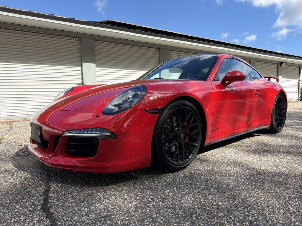 2015 PORSCHE 911