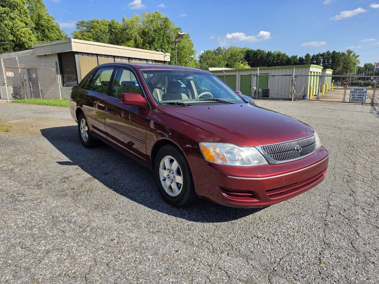 2002 TOYOTA Avalon