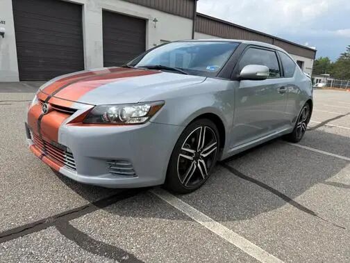 2011 TOYOTA SCION