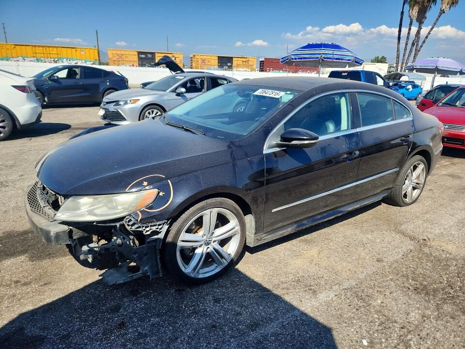 2013 VOLKSWAGEN Passat