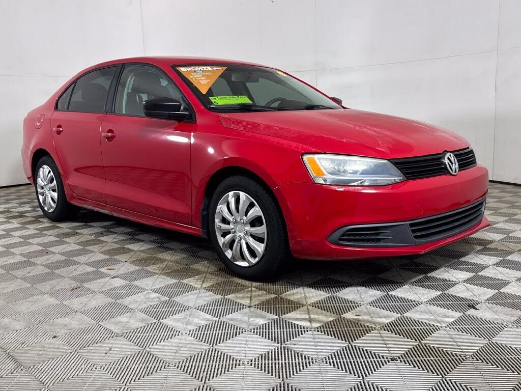 2013 VOLKSWAGEN Jetta