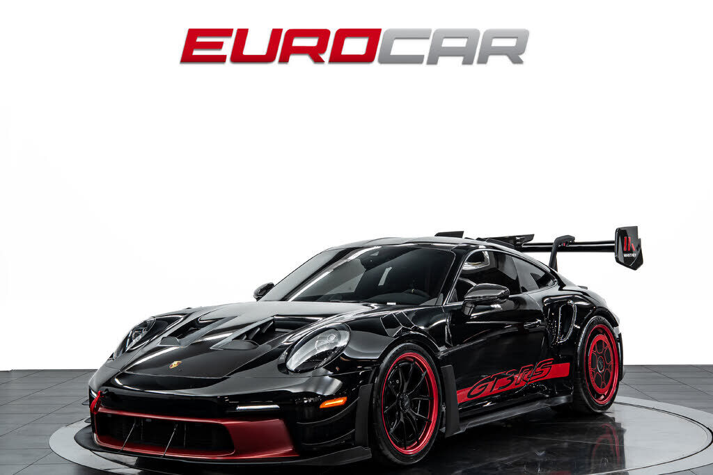 2025 PORSCHE 911