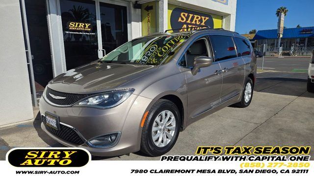 2017 CHRYSLER Pacifica