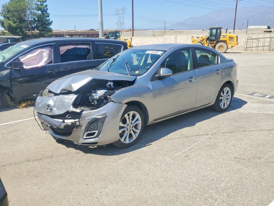 2010 MAZDA Mazda3