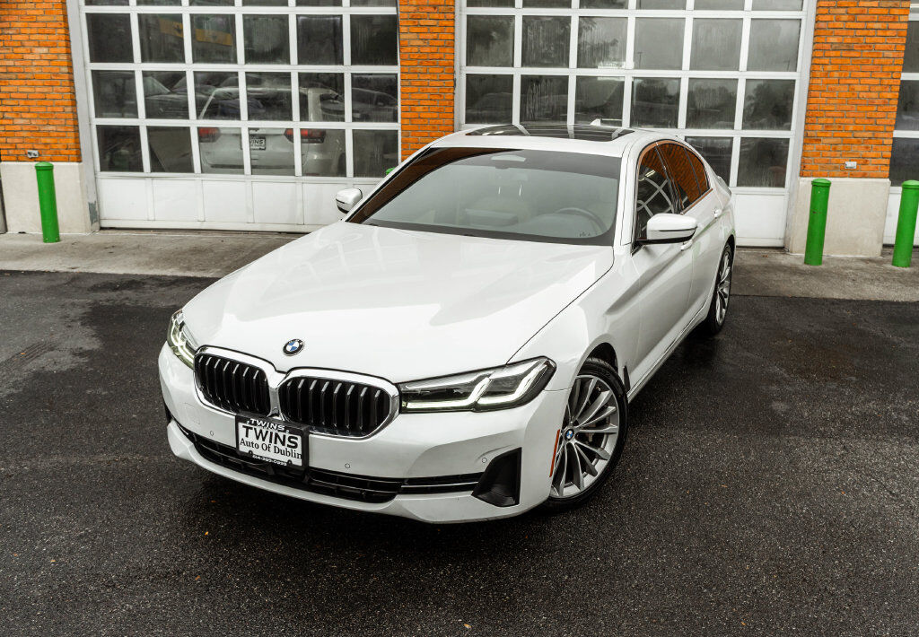 2021 BMW 530i