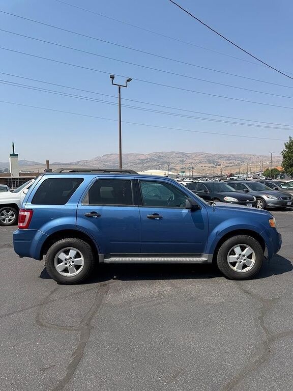 2009 FORD Escape