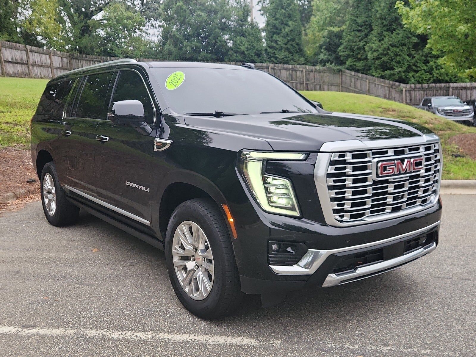 2025 GMC Yukon XL