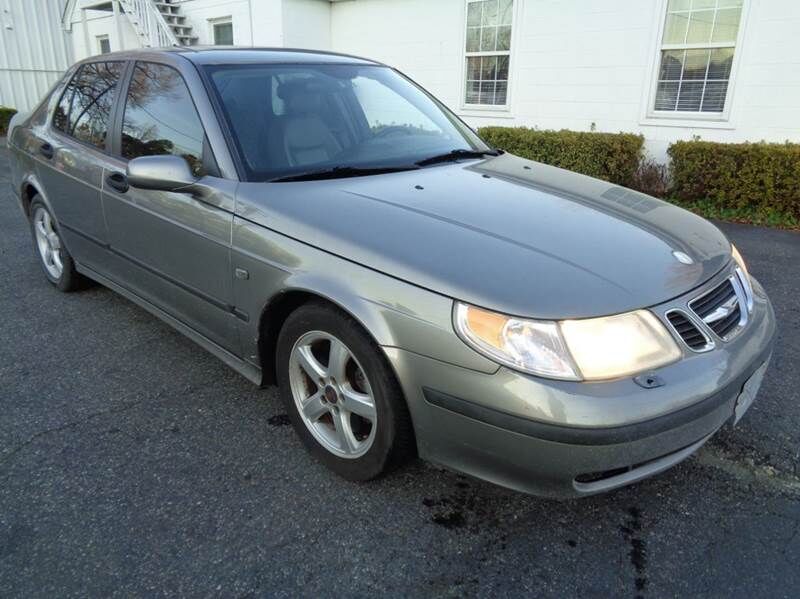 2004 SAAB 9-5
