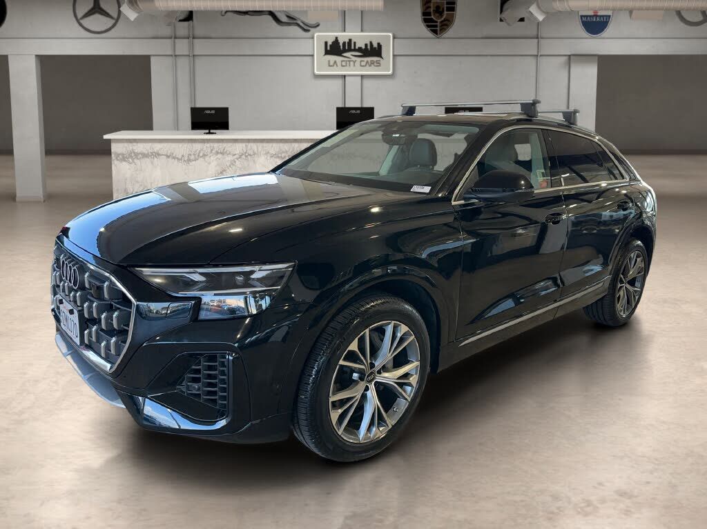 2026 AUDI Q8