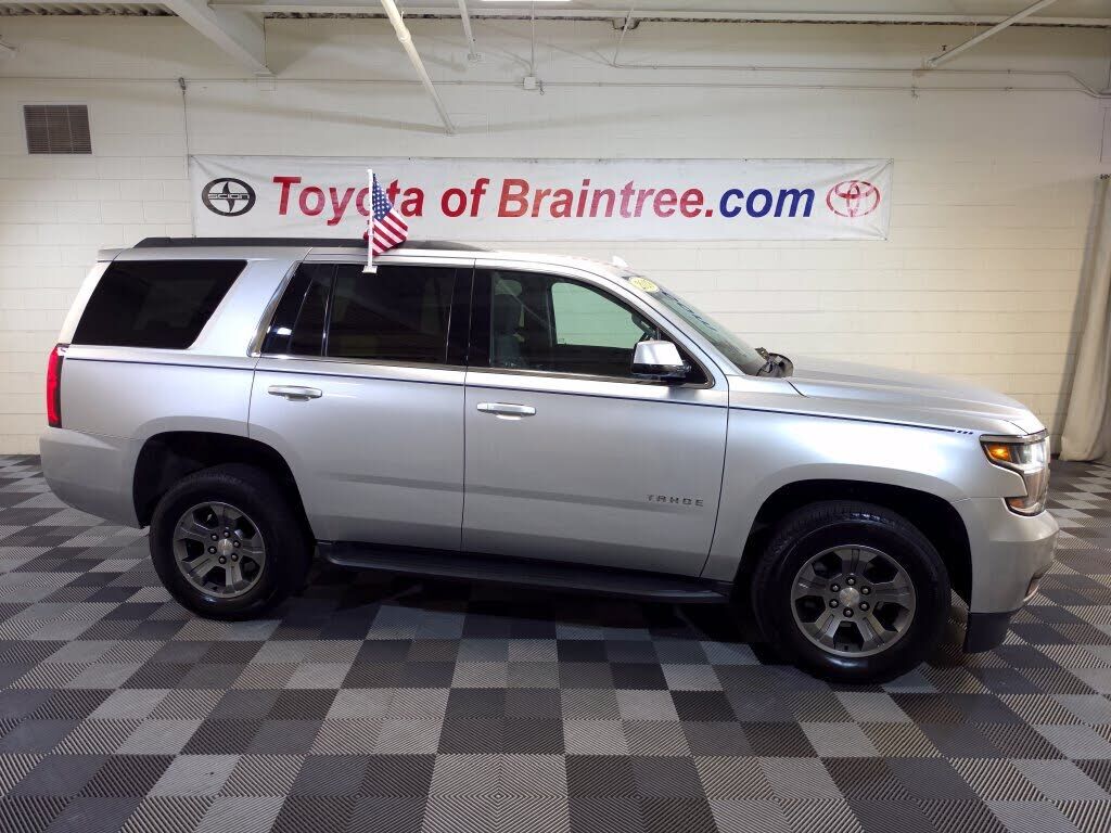 2019 CHEVROLET Tahoe