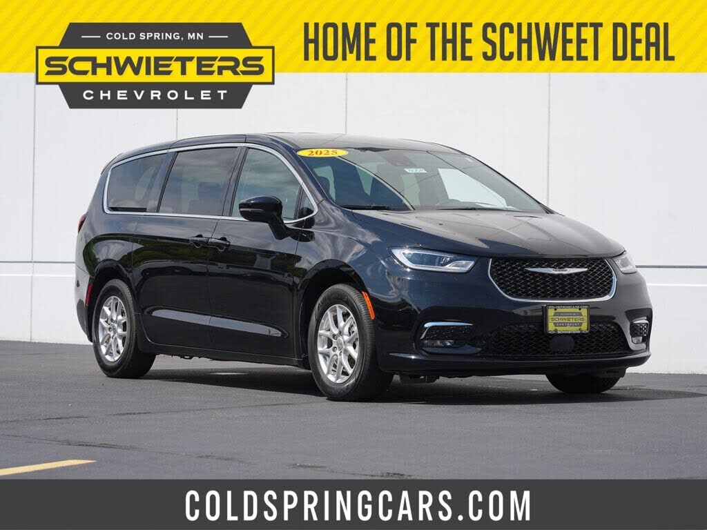 2025 CHRYSLER Pacifica