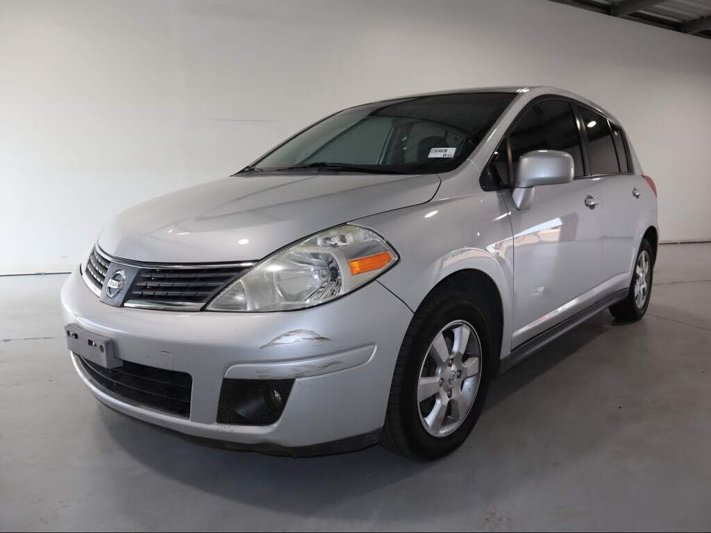 2009 NISSAN Versa