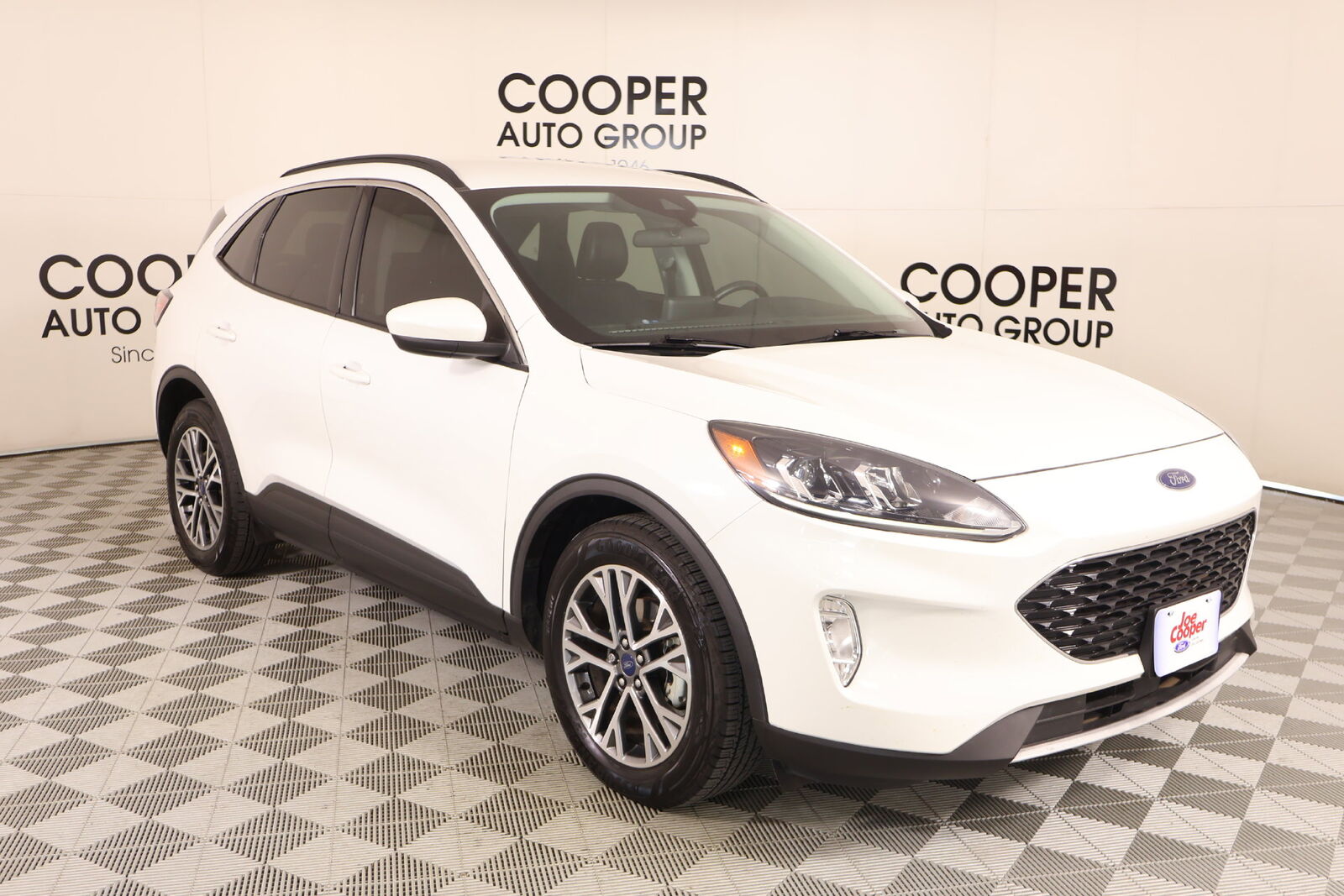 2021 FORD Escape