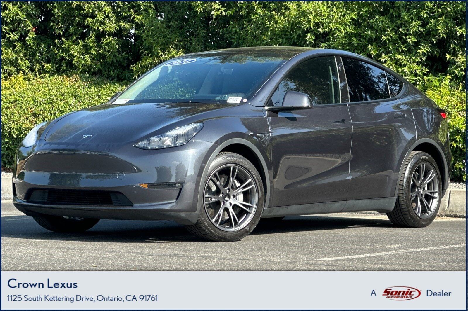 2024 TESLA Model Y