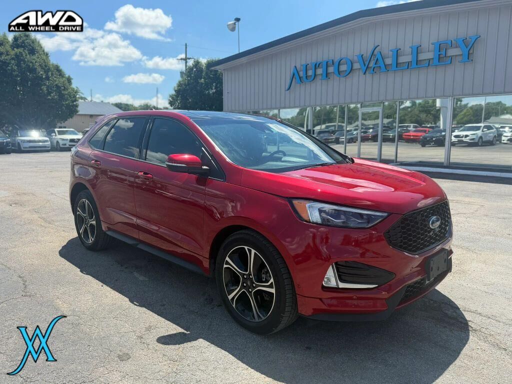 2020 FORD Edge