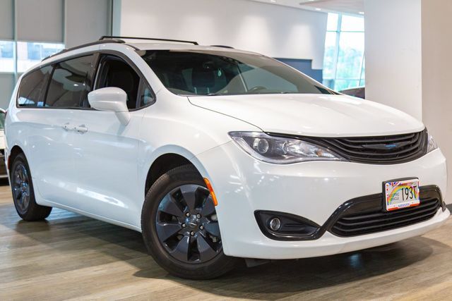 2019 CHRYSLER Pacifica