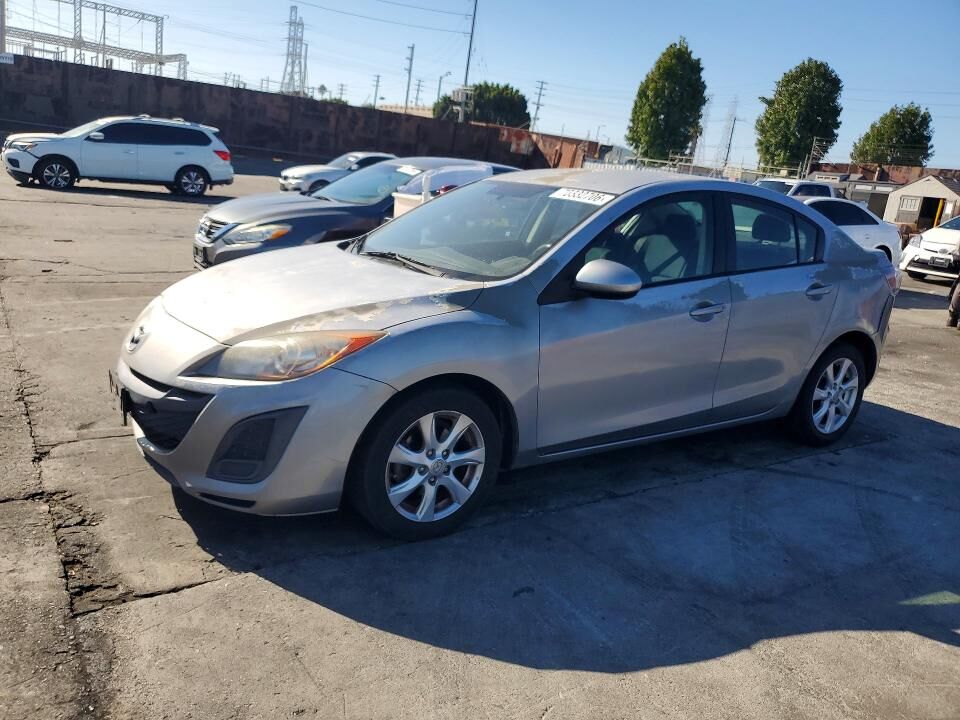 2011 MAZDA Mazda3