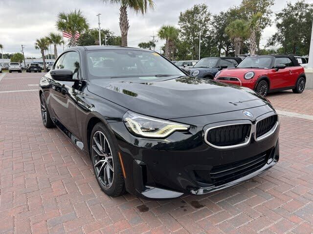 2026 BMW 230i
