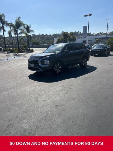 2025 MITSUBISHI Outlander