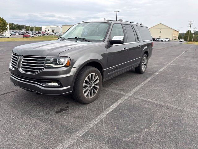 2016 LINCOLN Navigator