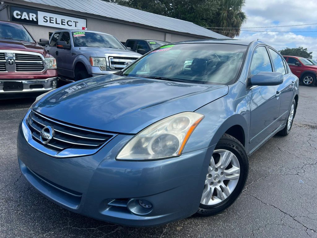 2012 NISSAN Altima