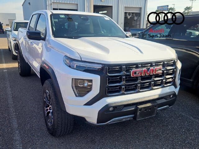 2023 GMC Canyon