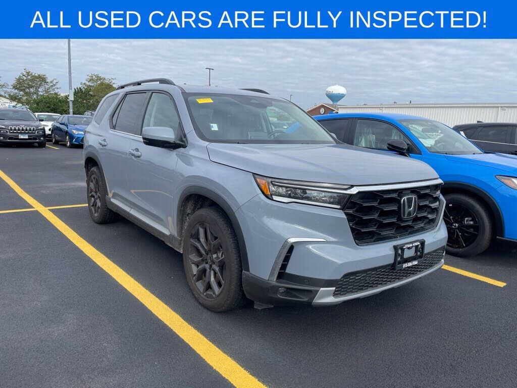 2025 HONDA Pilot