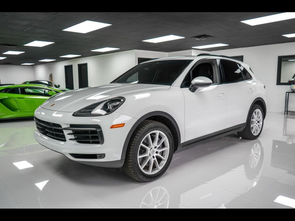 2021 PORSCHE Cayenne