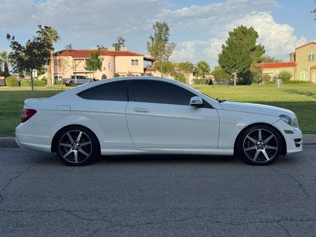 2015 Mercedes-Benz C-Class