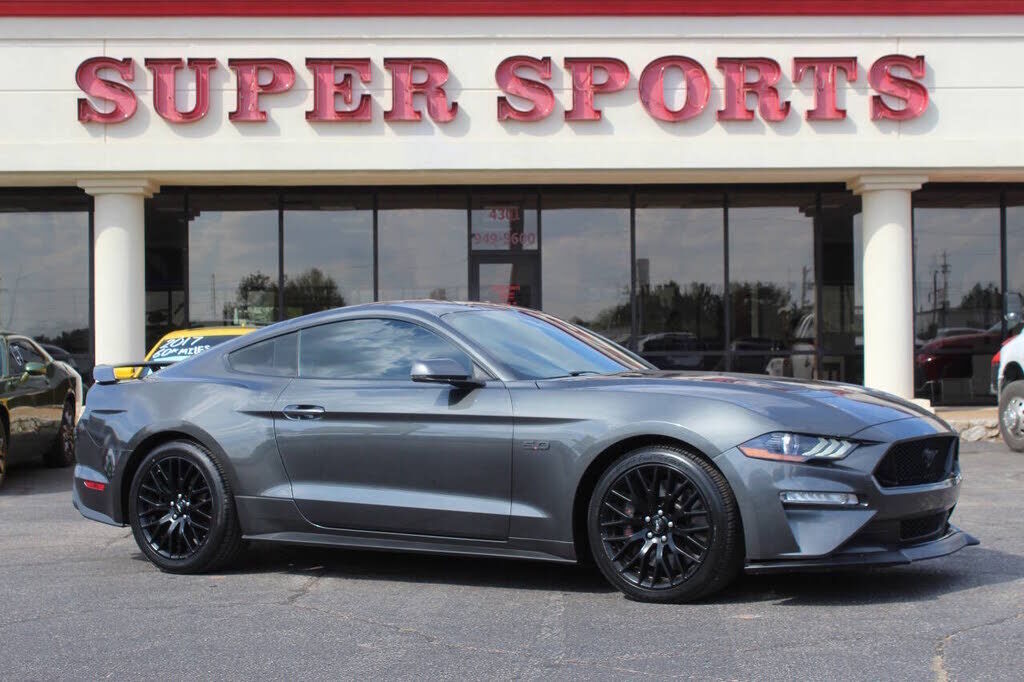2019 FORD Mustang