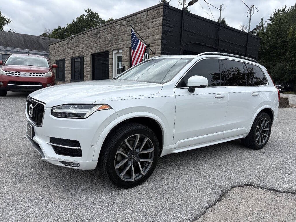 2018 VOLVO XC90