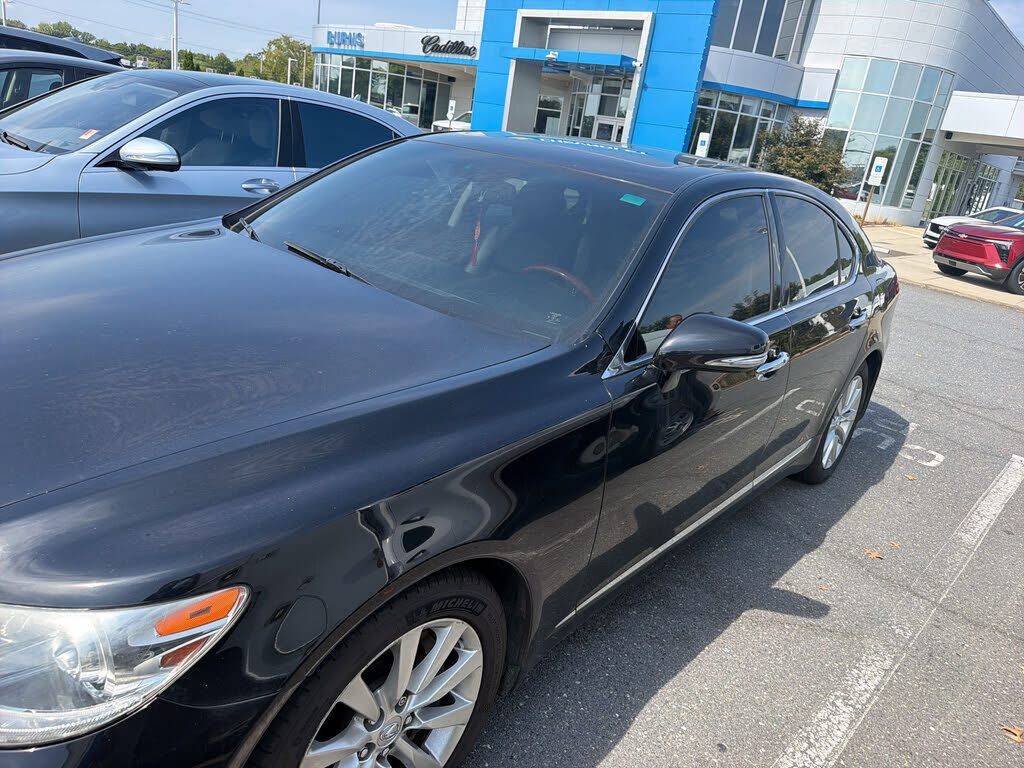 2011 Lexus LS