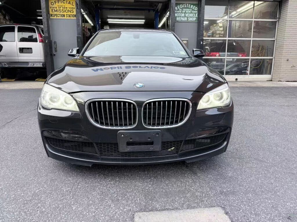 2013 BMW 7 Series
