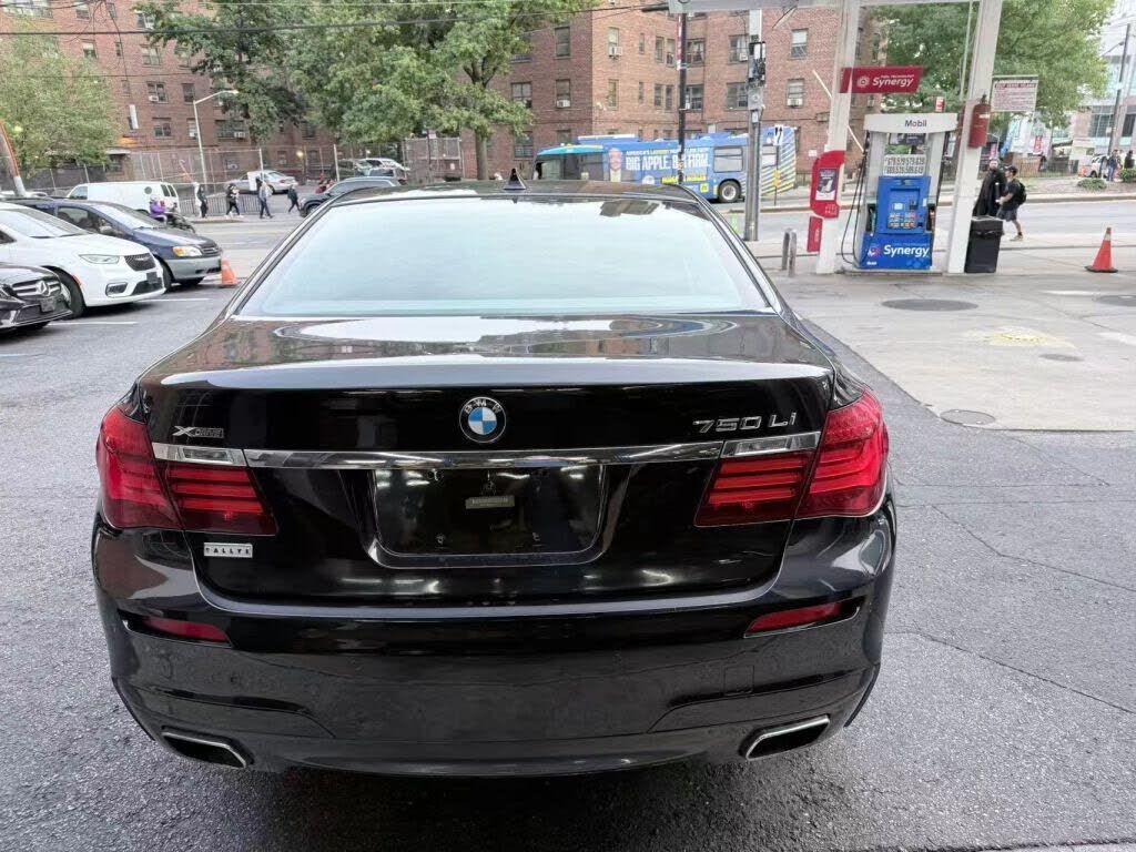 2013 BMW 750Li / ALPINA B7