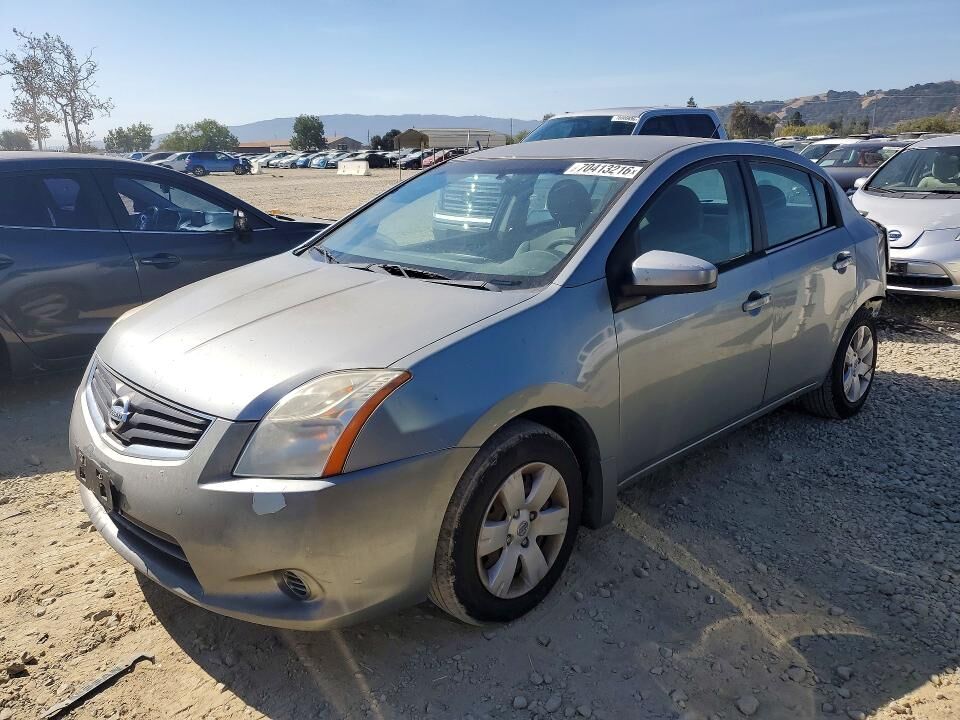 2011 NISSAN Sentra