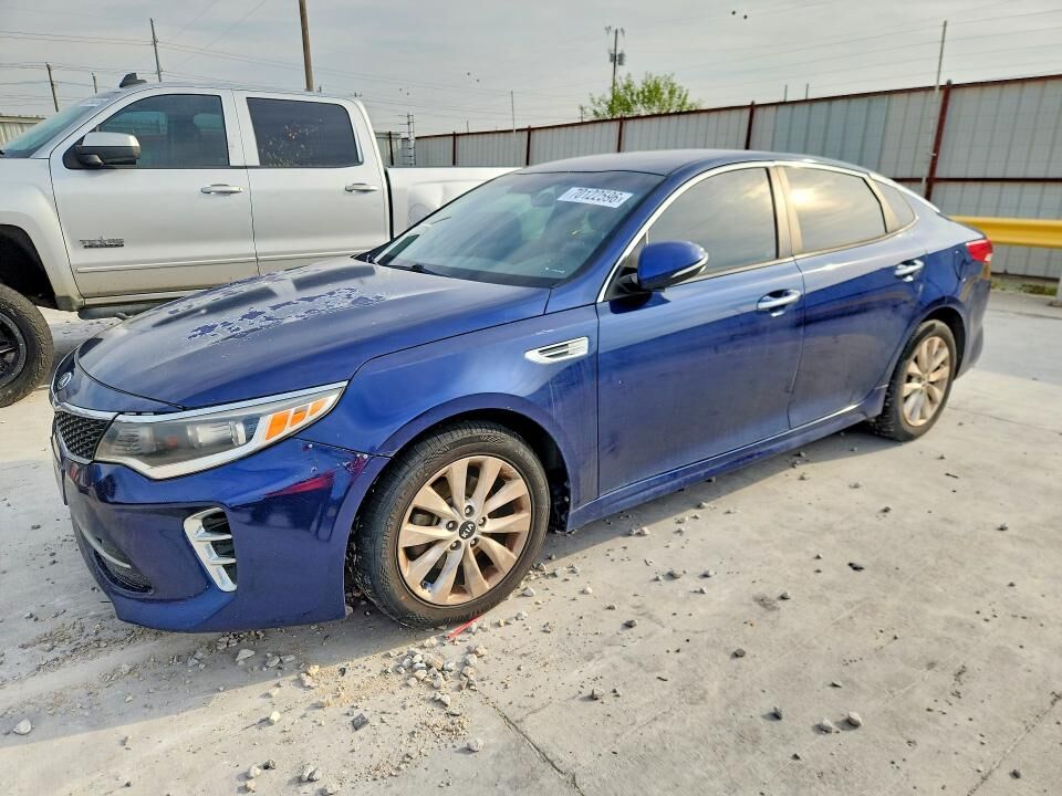 2017 KIA Optima