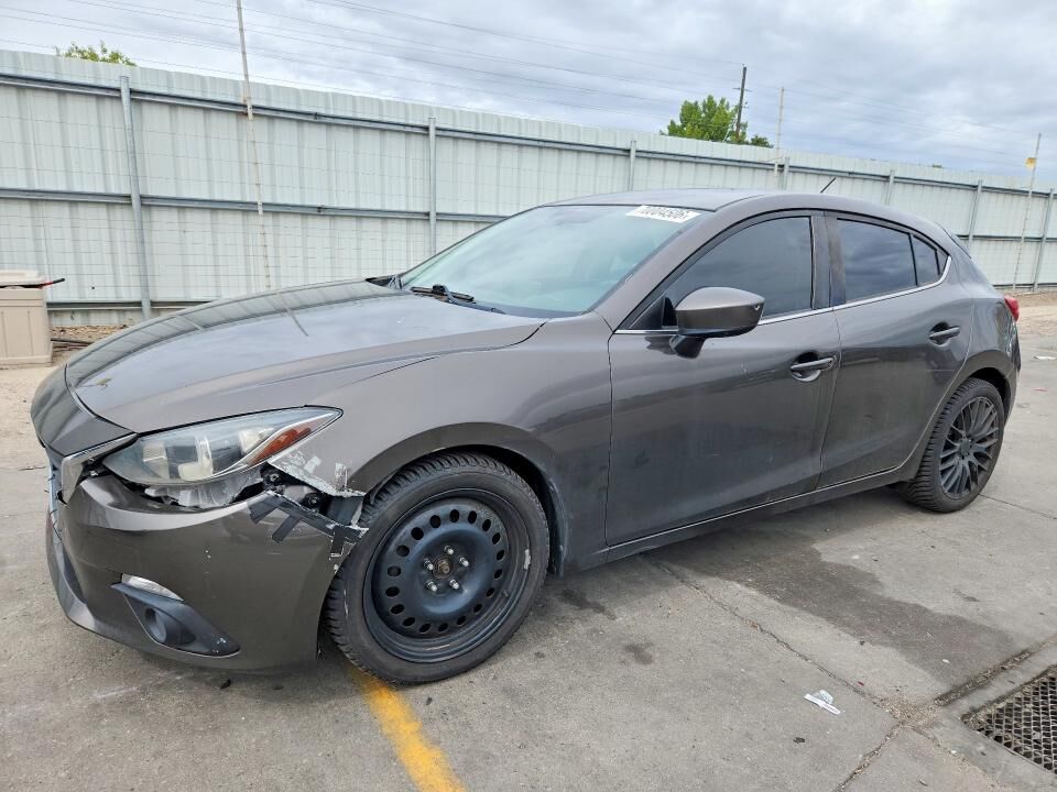 2015 MAZDA Mazda3