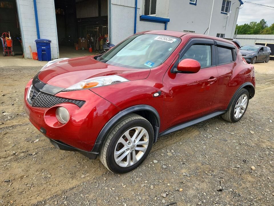 2011 NISSAN Juke
