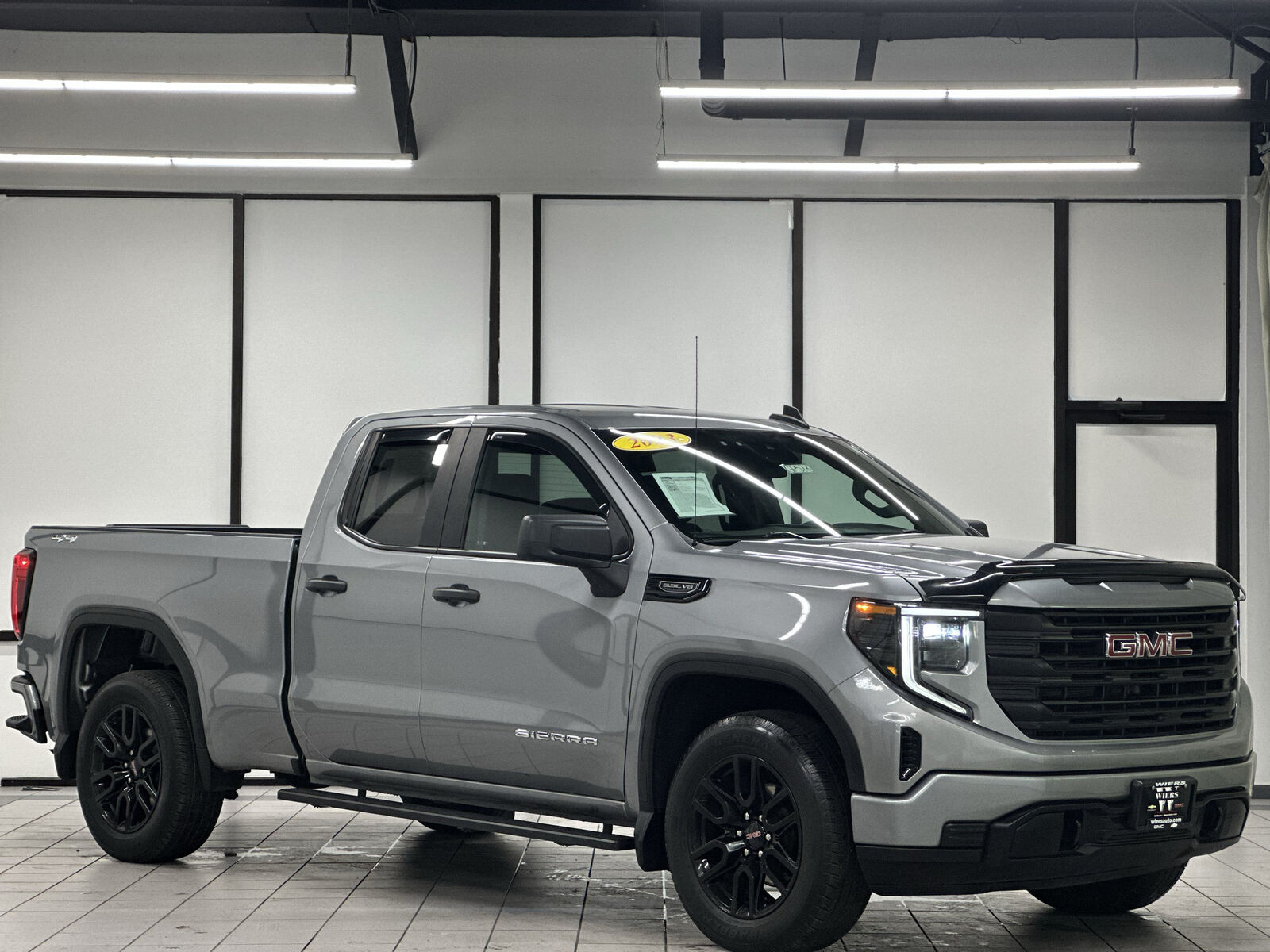 2023 GMC Sierra
