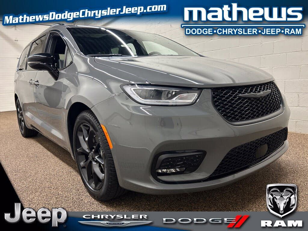 2025 CHRYSLER Pacifica