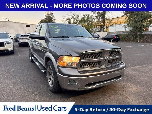 2012 DODGE Ram