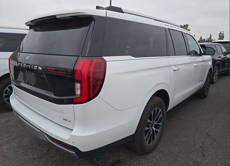 2025 FORD Expedition