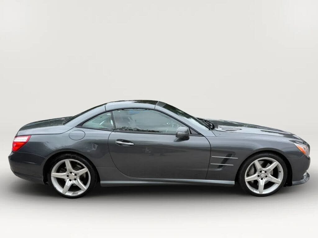 2013 Mercedes-Benz SL-Class