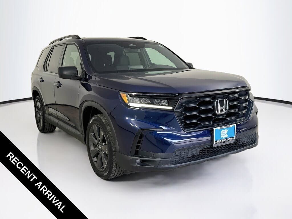 2023 HONDA Pilot