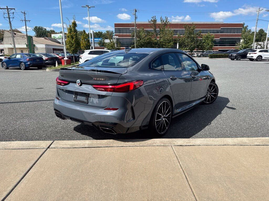 2023 BMW M235i