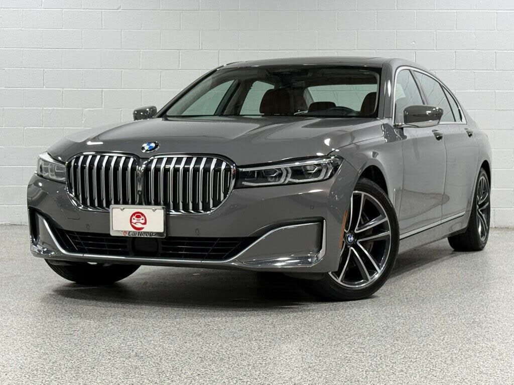 2021 BMW 750i