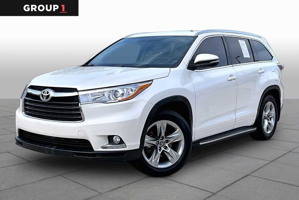 2016 TOYOTA Highlander