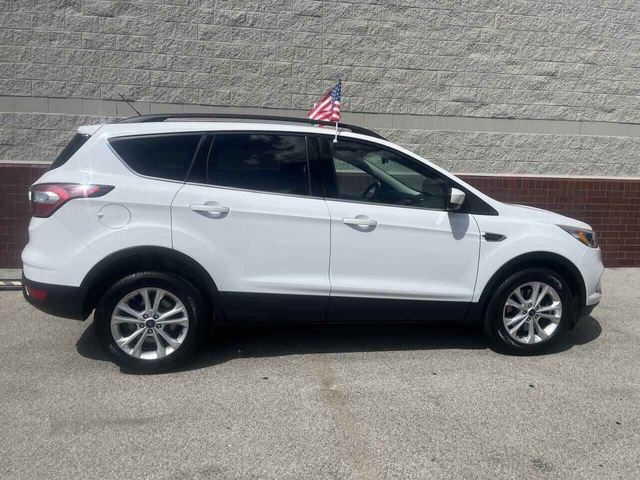 2018 FORD Escape