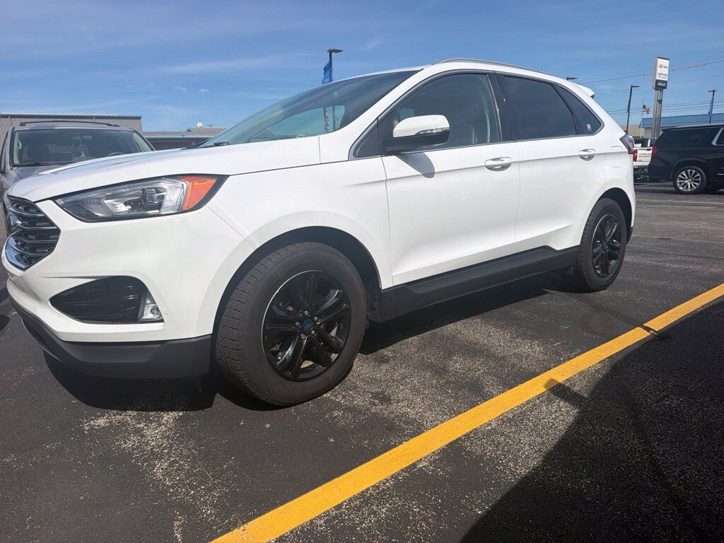 2020 FORD Edge