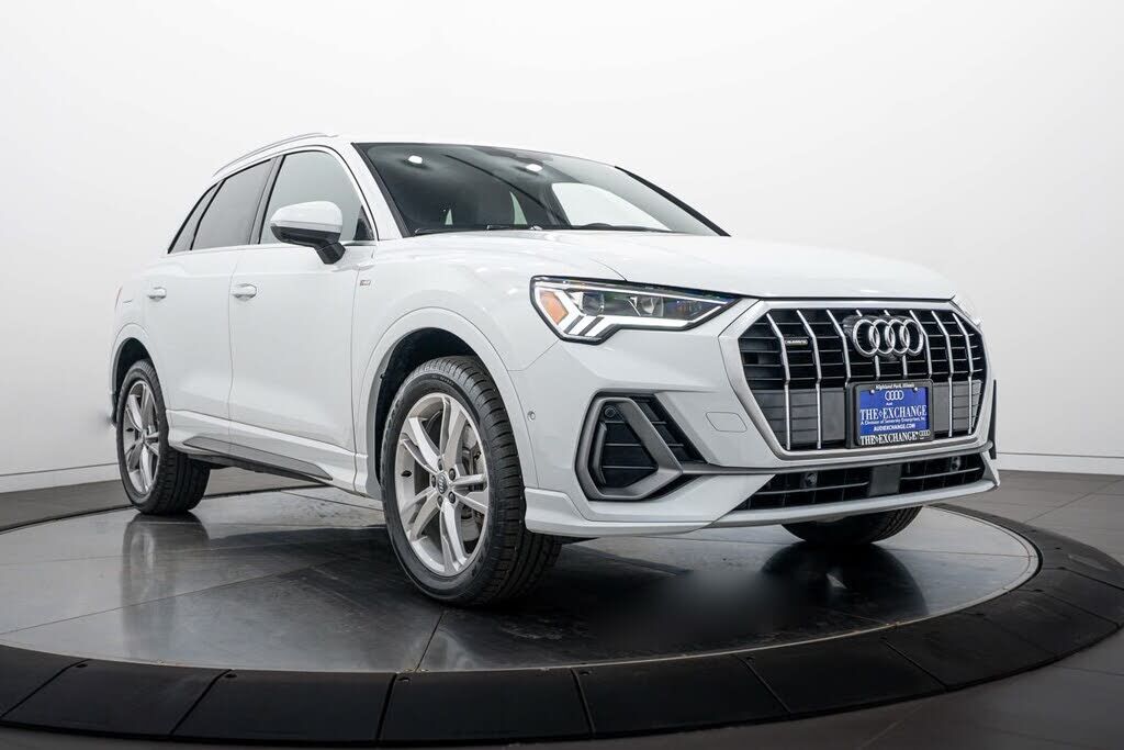 2019 AUDI Q3